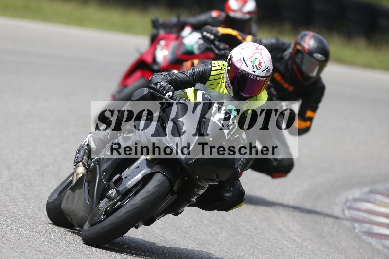 /25 10.06.2025 MaxRacing ADR/Gruppe gruen/124